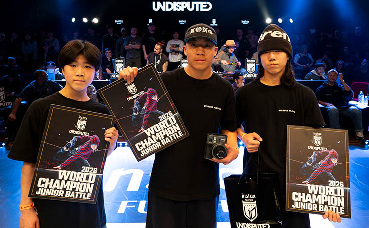 Strange Black Zoo Credits @Koko EXG