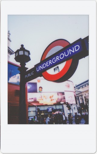二重露光での撮影も！ロンドンの魅力をチェキで撮りおろし。World Cheki Snap 〜イギリス・ロンドン篇〜 1023_wcs_12-320x506 