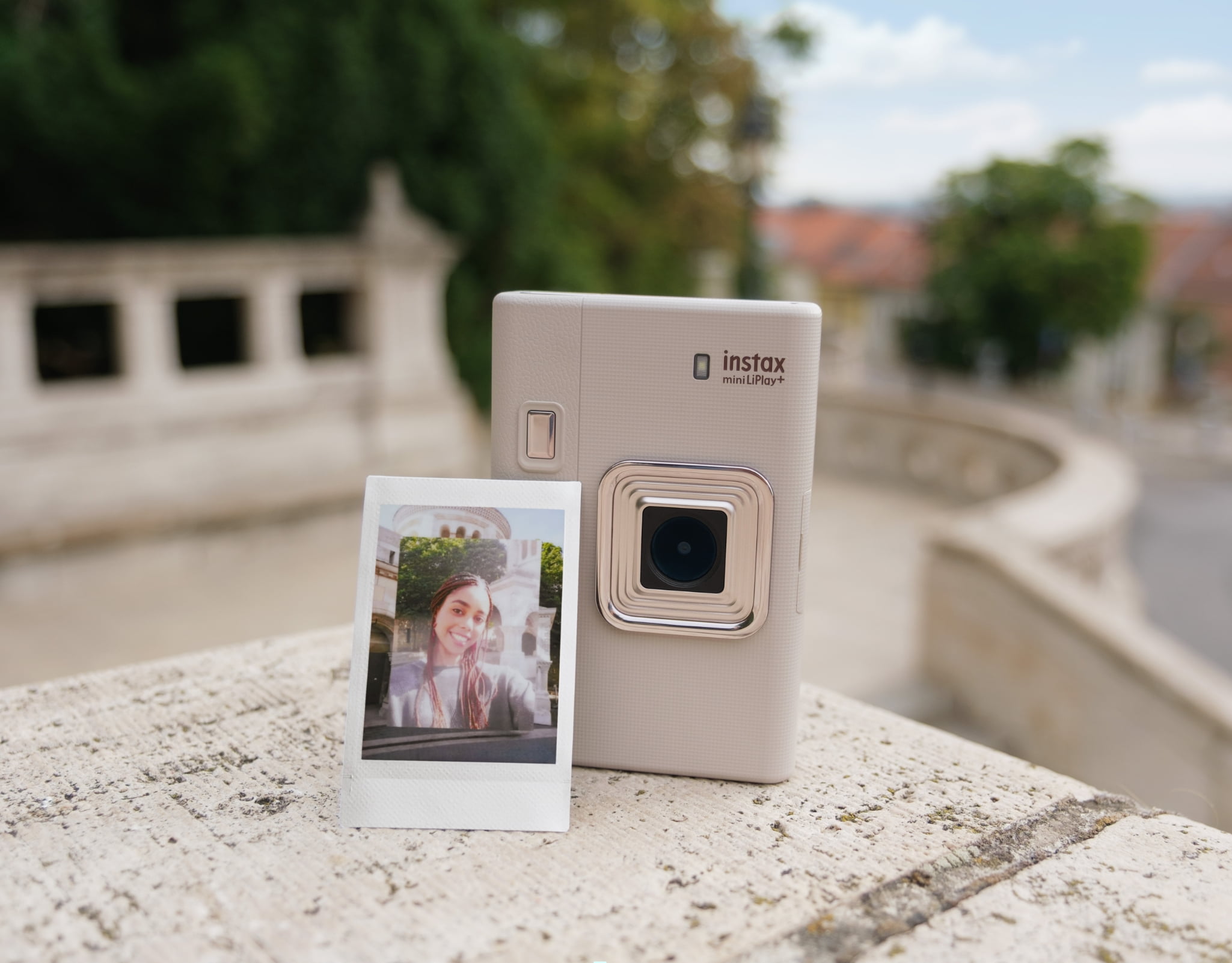 チェキ instax mini LiPlay チェキ” instax mini LiPlay™ | FUJIFILM