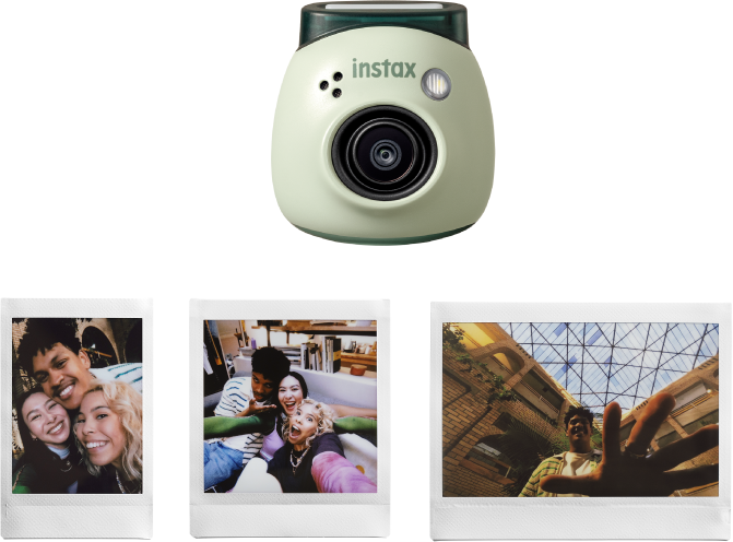 instax Pal™